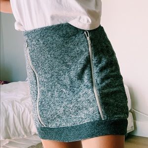 Gray skirt🖤